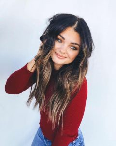 Brown hair extension Brown hair extension